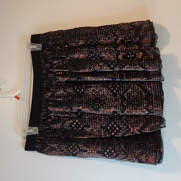 Fossil Multi Layered Stretch Lace Skirt Women's Sz Small Beautiful EUC NICE! - Picture 2 of 9